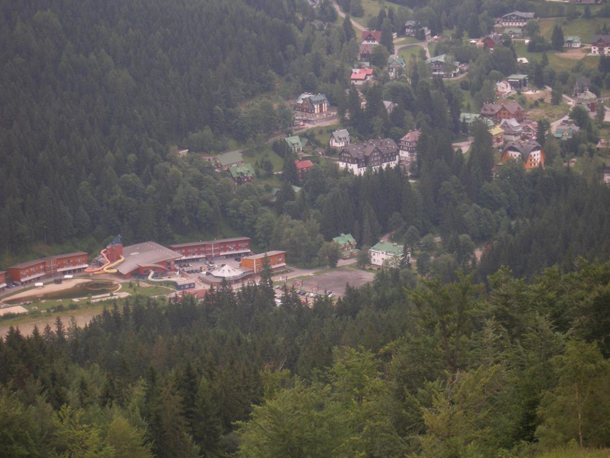 Hotel Diana Špindlerŭv Mlýn Buitenkant foto