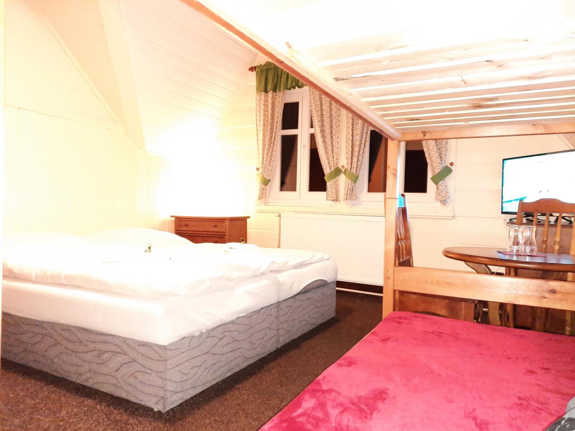 Hotel Diana Špindlerŭv Mlýn Buitenkant foto