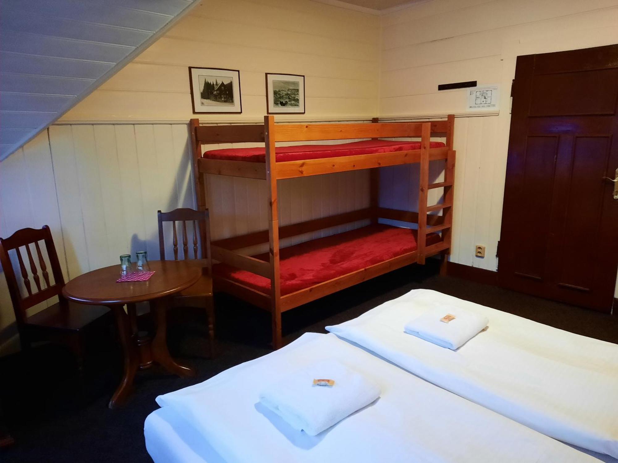 Hotel Diana Špindlerŭv Mlýn Buitenkant foto