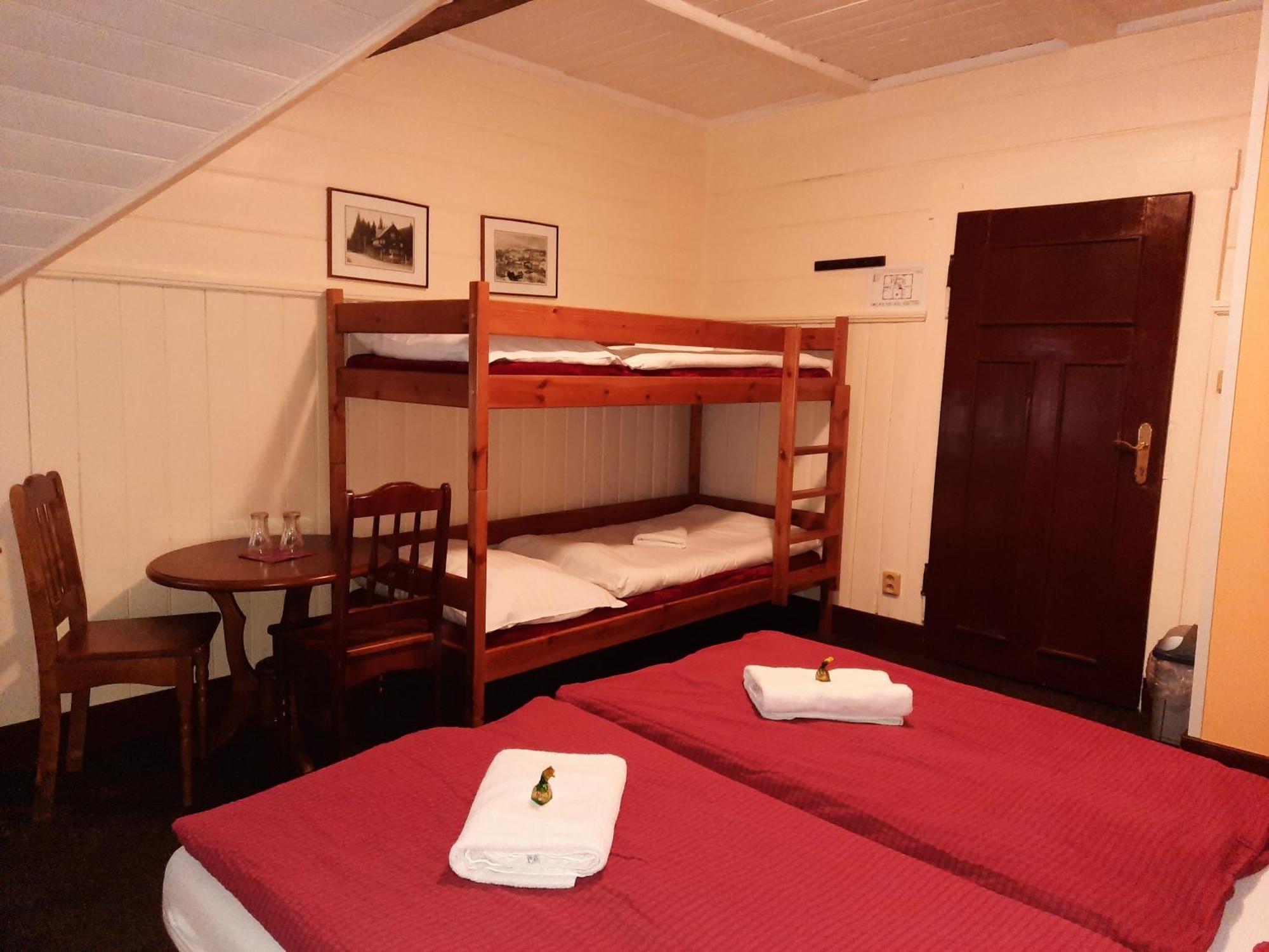 Hotel Diana Špindlerŭv Mlýn Buitenkant foto