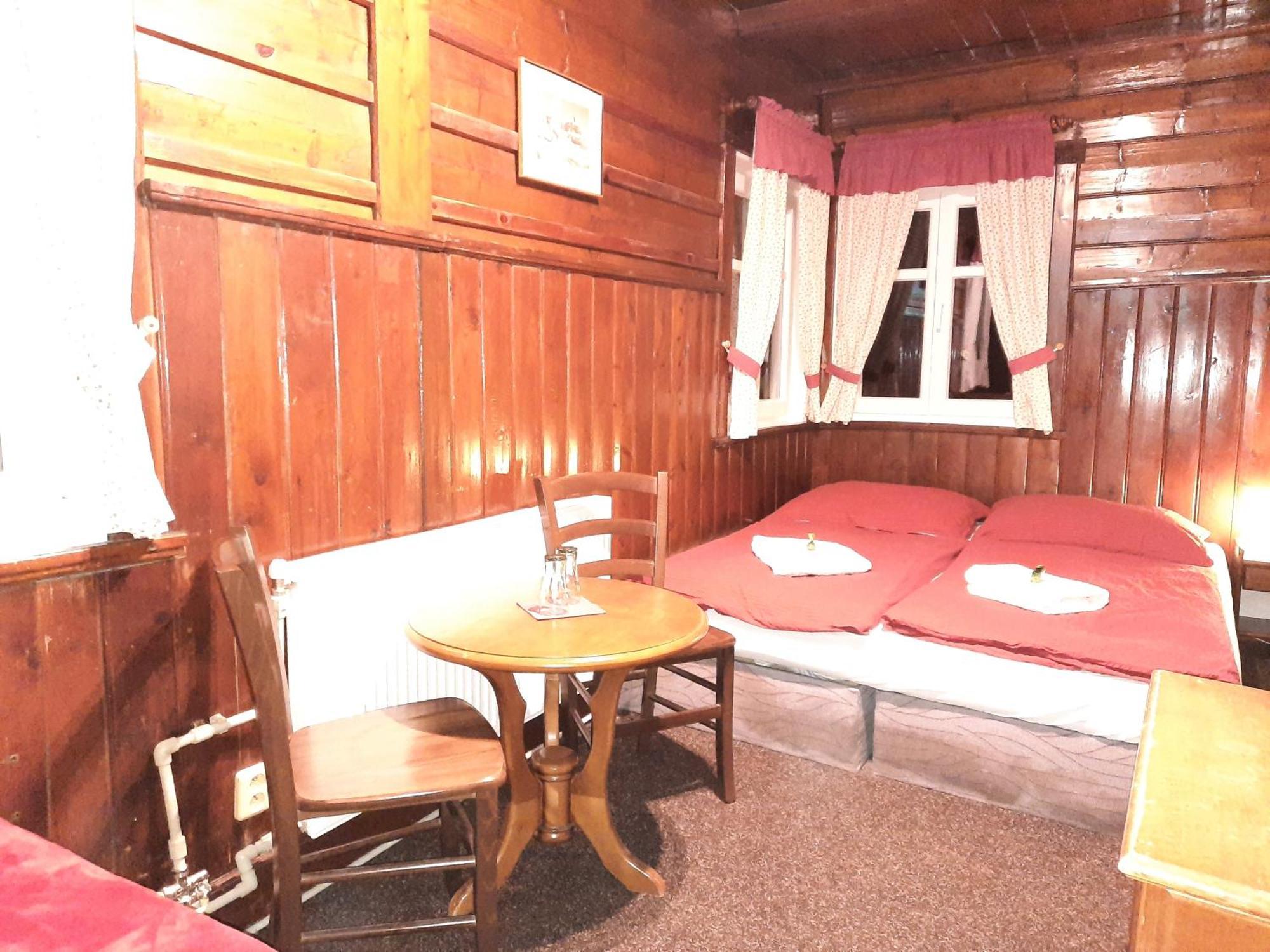 Hotel Diana Špindlerŭv Mlýn Buitenkant foto